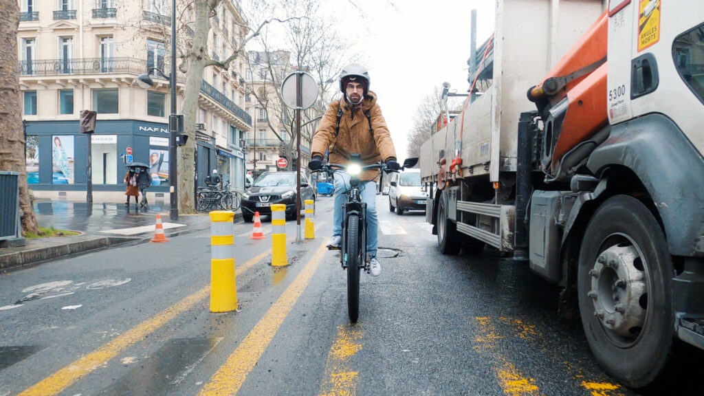 Moustache Friday 27 FS Speed // Source : Louise Audry pour Numerama