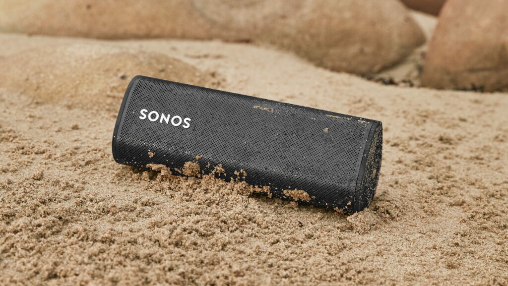 Sonos Roam // Source : Sonos Sonos Roam // Source : Sonos