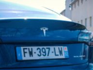 Porte du coffre de la Tesla Model 3 Propulsion // Source : Louise Audry pour Numerama