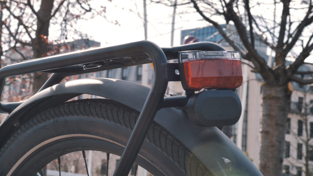 Le Cannondale Adventure Neo 1 EQ // Source : Louise Audry pour Numerama Le Cannondale Adventure Neo 1 EQ // Source : Louise Audry pour Numerama