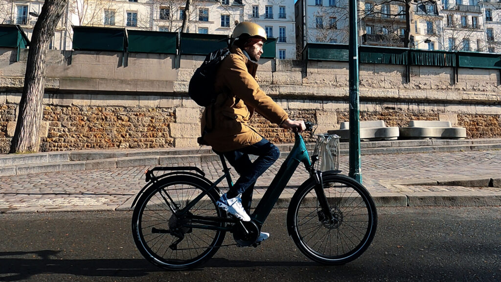 Le Cannondale Adventure Neo 1 EQ // Source : Louise Audry pour Numerama Le Cannondale Adventure Neo 1 EQ // Source : Louise Audry pour Numerama