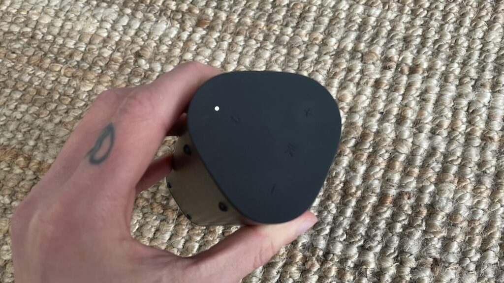 Les boutons de la Sonos Roam // Source : Maxime Claudel pour Numerama Les boutons de la Sonos Roam // Source : Maxime Claudel pour Numerama