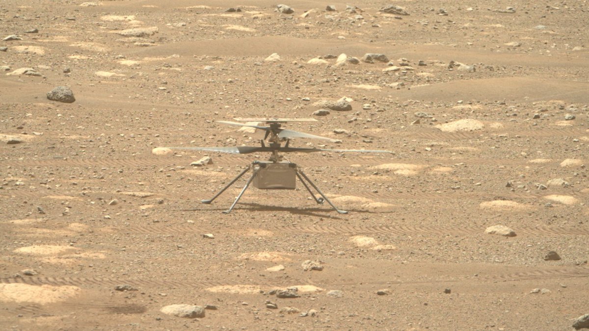 Ingenuity sur Mars. // Source : NASA/JPL-Caltech/ASU (photo recadrée) Ingenuity sur Mars. // Source : NASA/JPL-Caltech/ASU (photo recadrée)