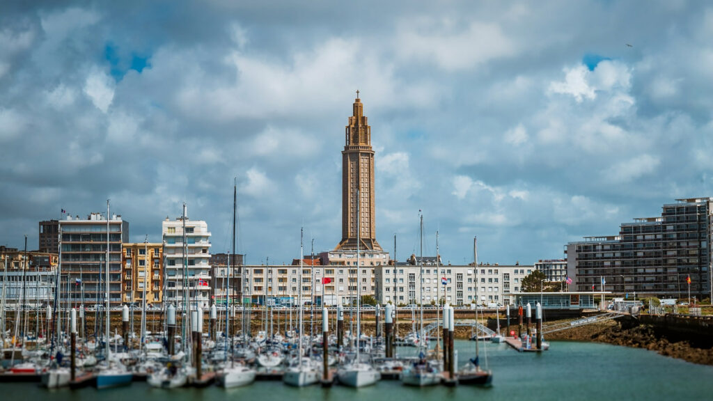 "Dans le courant de ce siècle, le port du Havre sera régulièrement sous les eaux", alerte l'eurodéputé Pascal Canfin. // Source : ddzphoto / Pixabay "Dans le courant de ce siècle, le port du Havre sera régulièrement sous les eaux", alerte l'eurodéputé Pascal Canfin. // Source : ddzphoto / Pixabay
