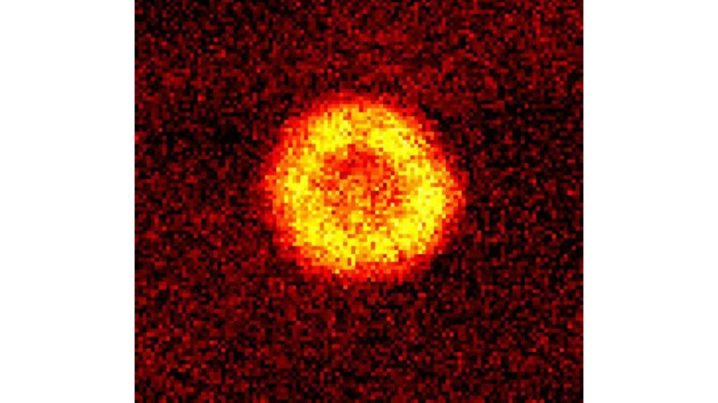 Image des molécules, assemblées avec succès dans un condensat Bose-Einstein. // Source : Chin Lab Image des molécules, assemblées avec succès dans un condensat Bose-Einstein. // Source : Chin Lab