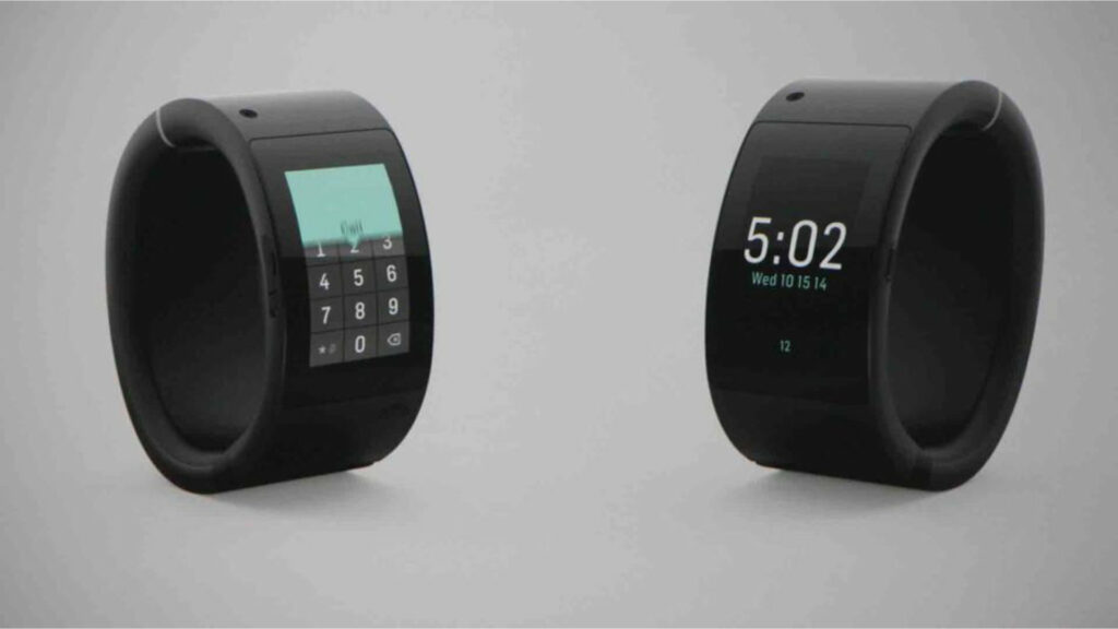 La montre Puls pouvait passer des coups de fil // Source : i.am La montre Puls pouvait passer des coups de fil // Source : i.am