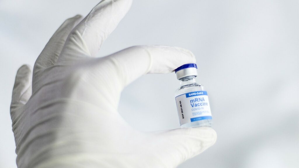 Vaccin à ARN messager. // Source : Pixabay Vaccin à ARN messager. // Source : Pixabay
