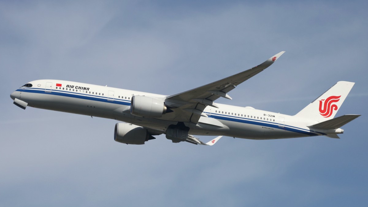 Un avion Airbus A350 // Source : Colin Cooke / Flickr Un avion Airbus A350 // Source : Colin Cooke / Flickr