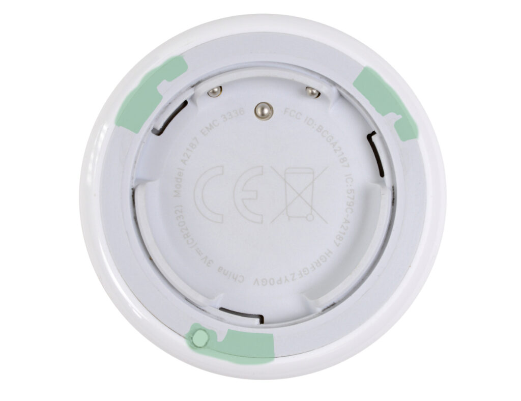 C'est ici qu'il faut percer // Source : iFixit