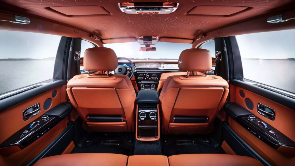 Intérieur d'une Rolls-Royce // Source : Rolls-Royce Intérieur d'une Rolls-Royce // Source : Rolls-Royce