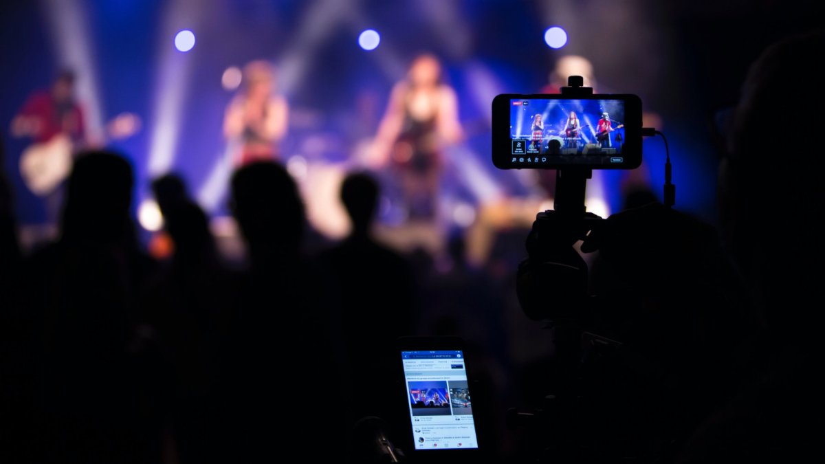 Facebook live Facebook live