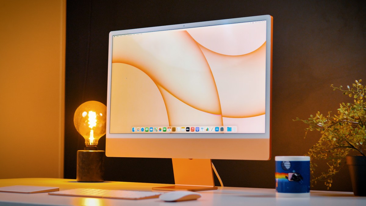 L’iMac M1 2021 par Apple // Source : Louise Audry pour Numerama L’iMac M1 2021 par Apple // Source : Louise Audry pour Numerama