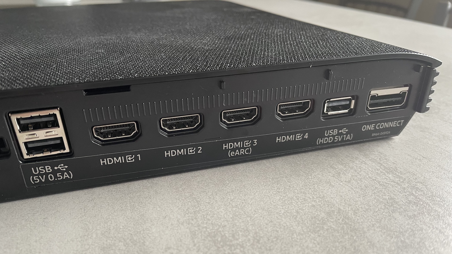 Boîtier OneConnect (arrière)
