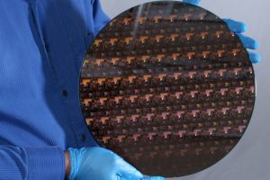La puce puce gravée en 2 nanomètres. // Source : IBM