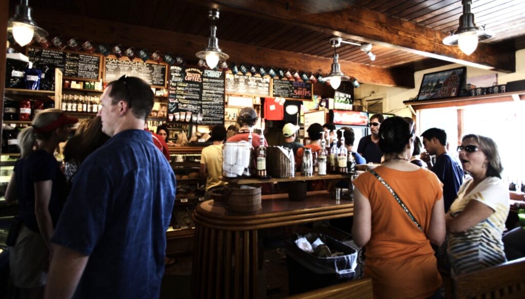 Un bar en intérieur // Source : pxhere Un bar en intérieur // Source : pxhere