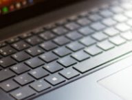 Le trackpad et le clavier du Surface Laptop // Source : Photo Corentin Béchade pour Numerama
