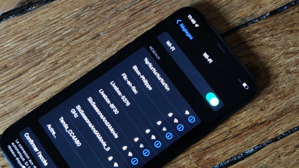 Ne vous connectez surtout pas à ce genre de réseau Wi-Fi // Source : Photo Corentin Béchade pour Numerama Ne vous connectez surtout pas à ce genre de réseau Wi-Fi // Source : Photo Corentin Béchade pour Numerama