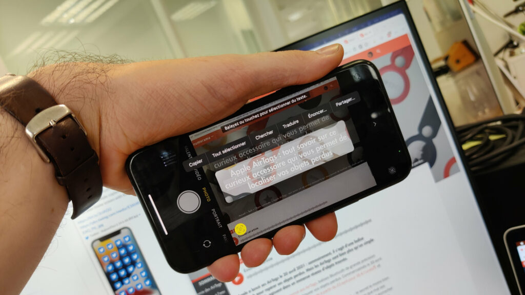 iOS 15 permet de détecter du texte depuis l'appareil photo // Source : Photo Corentin Béchade pour Numerama iOS 15 permet de détecter du texte depuis l'appareil photo // Source : Photo Corentin Béchade pour Numerama