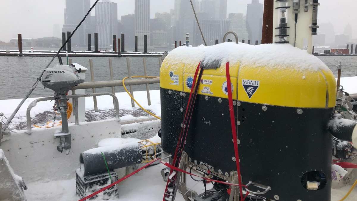 Mesobot - Source : Woods Hole Oceanographic Institution Mesobot - Source : Woods Hole Oceanographic Institution