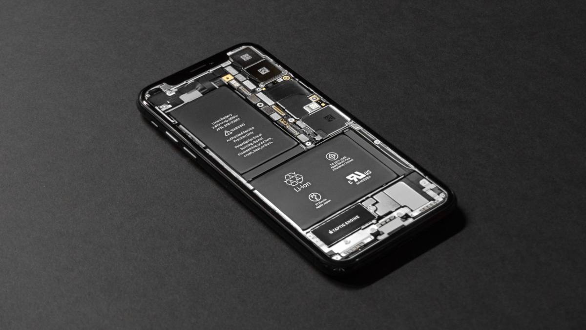 L'intérieur d'un smartphone // Source : Tyler Lastovich / Pexels L'intérieur d'un smartphone // Source : Tyler Lastovich / Pexels