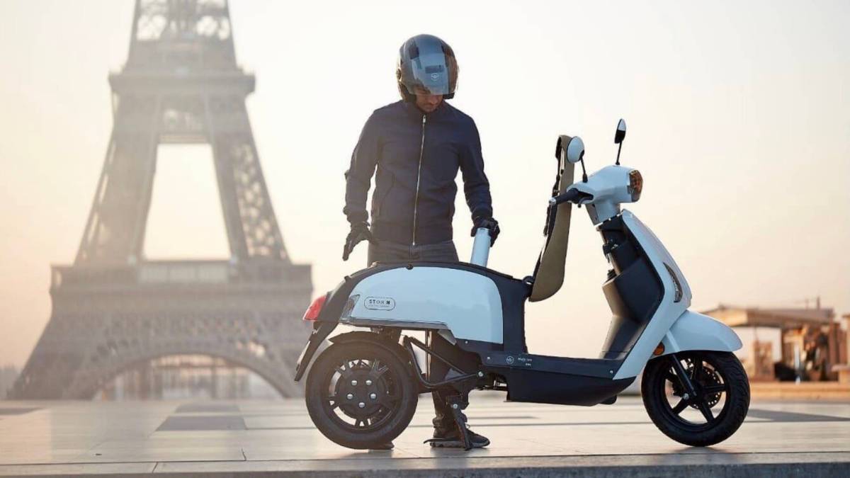 Mob-ion et Stor-H développe un scooter électrique à hydrogène. // Source : Mob-ion / Stor-H Mob-ion et Stor-H développe un scooter électrique à hydrogène. // Source : Mob-ion / Stor-H