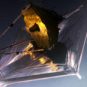 Vue d'artiste du JWST. // Source : Flickr/CC/Adriana Manrique Gutierrez, NASA Animator (photo recadrée et inclinée) Vue d'artiste du JWST. // Source : Flickr/CC/Adriana Manrique Gutierrez, NASA Animator (photo recadrée et inclinée)