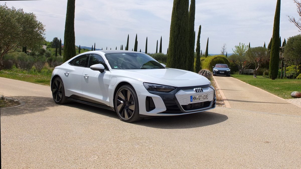 Audi e-tron GT quattro & RS // Source : Raphaelle Baut pour Numerama Audi e-tron GT quattro & RS // Source : Raphaelle Baut pour Numerama