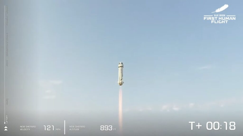 Le décollage de Blue Origin le 20 juillet 2021 // Source : YouTube/Blue Origin Le décollage de Blue Origin le 20 juillet 2021 // Source : YouTube/Blue Origin