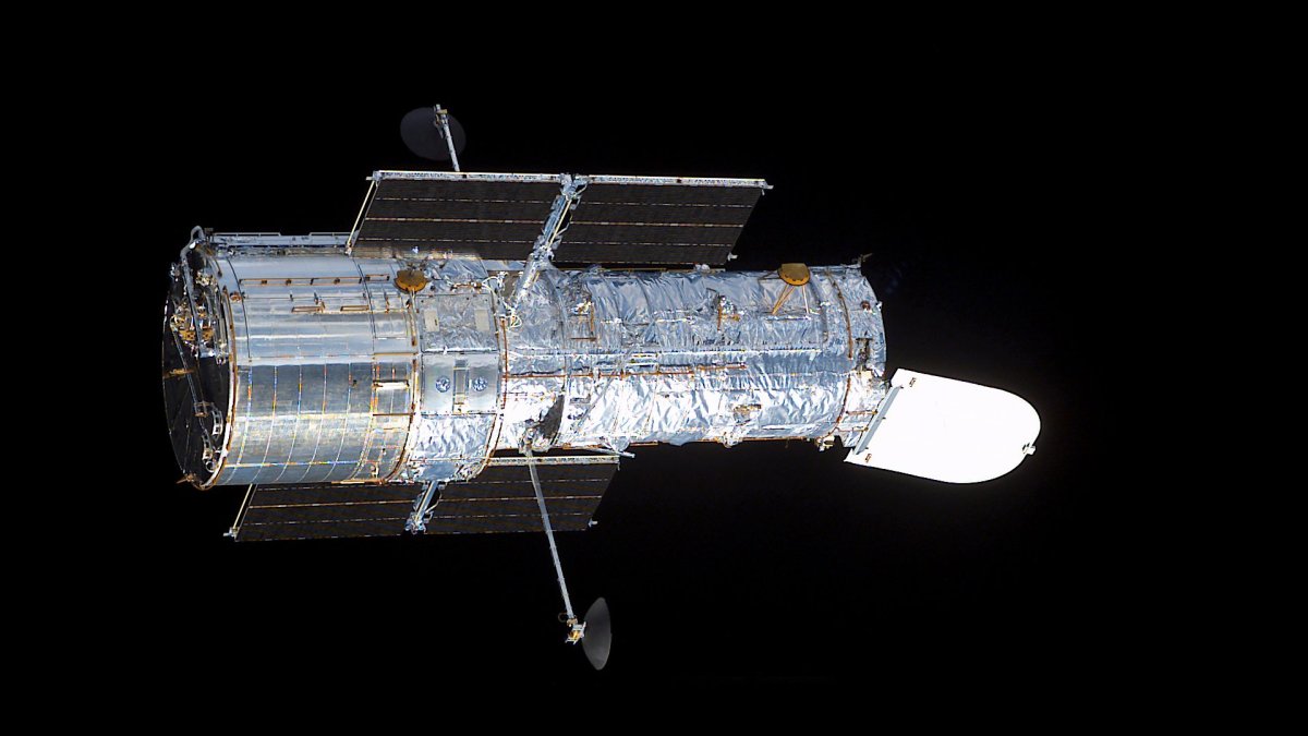 Hubble en 2002. // Source : Nasa (photo recadrée) Hubble en 2002. // Source : Nasa (photo recadrée)