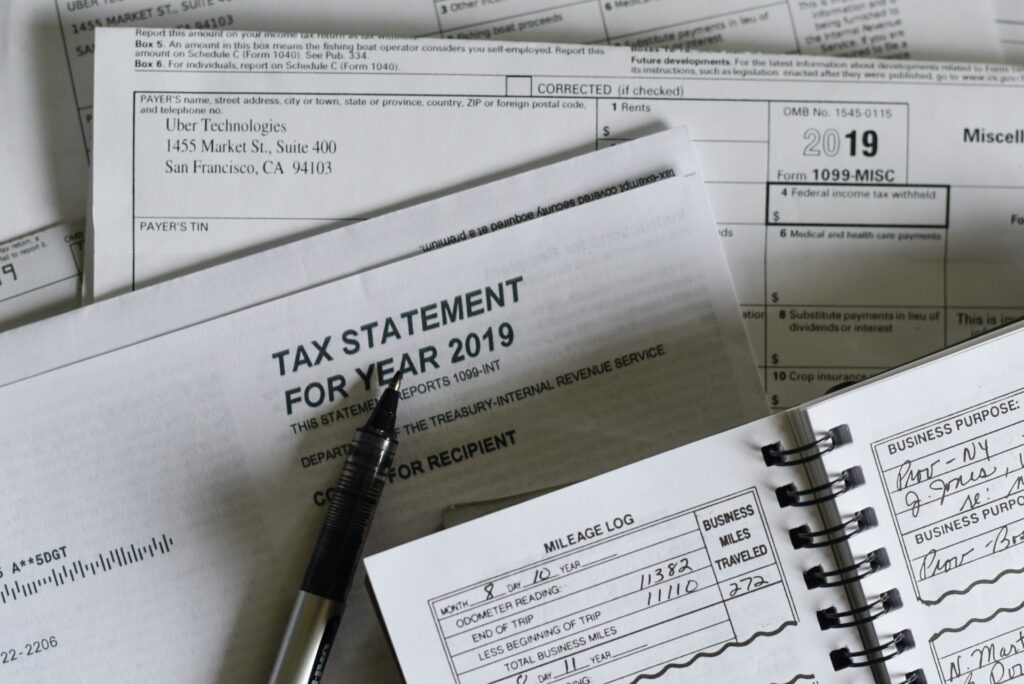 La nouvelle taxe sur le e commerce rentre en application le 1er juillet 2021 // Source : Olga DeLawrence / Unsplash