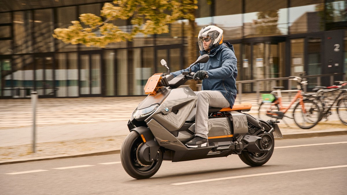 Scooter BMW CE 04 // Source : BMW Scooter BMW CE 04 // Source : BMW