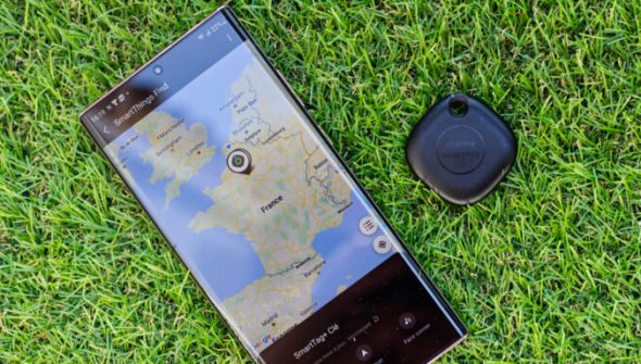 Notre test des SmartTag+. // Source : Photo Corentin Béchade pour Numerama