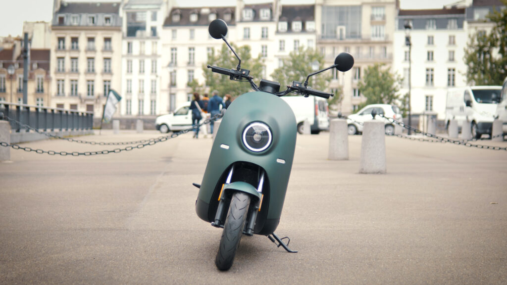 Scooter Unu // Source : Louise Audry pour Numerama