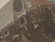 Le selfie en lumière naturelle de Curiosity. // Source : NASA/JPL-Caltech/MSSS (photo recadrée)