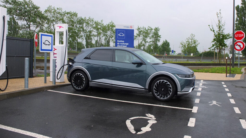 IONIQ 5 : 10 à 80 % en 18 min sur IONITY  // Source : Raphaelle Baut pour Numerama