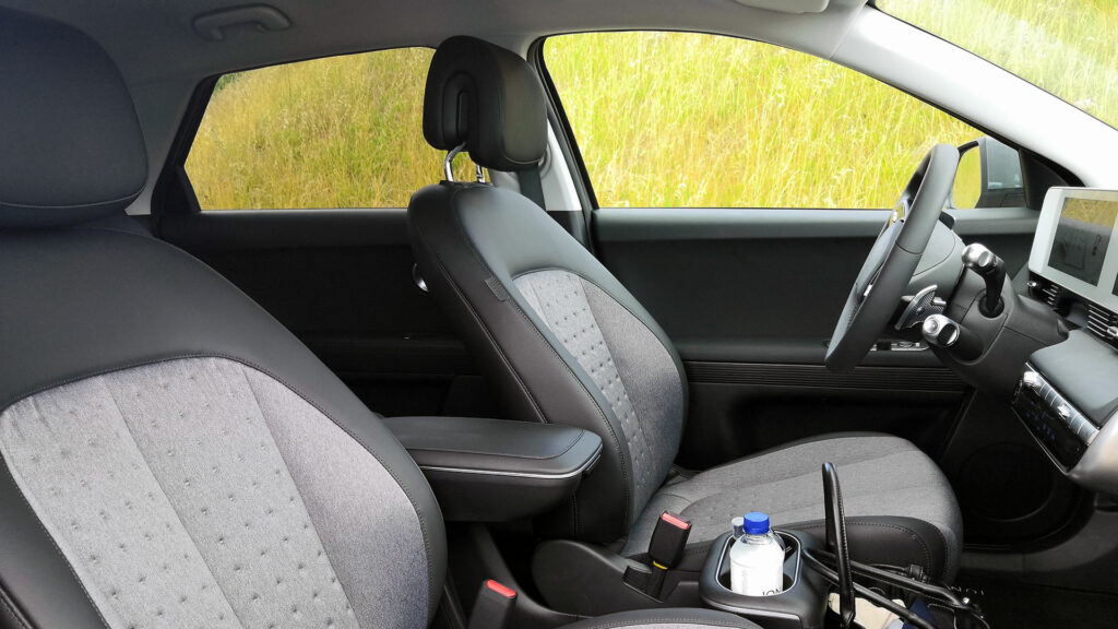 Intérieur IONIQ 5 finition Creative // Source : Raphaelle Baut pour Numerama