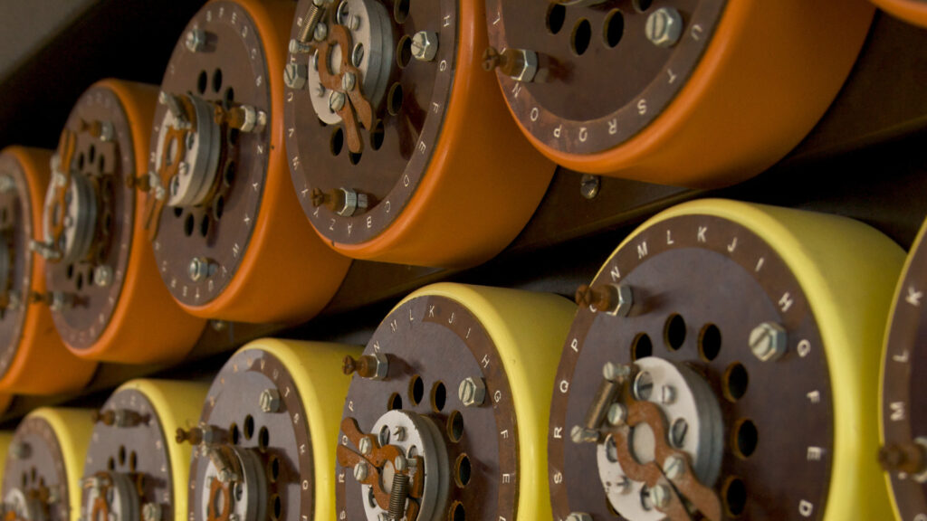 La bombe d'Alan Turing, détail. // Source : Flickr/CC/Garrett Coakley (photo recadrée)