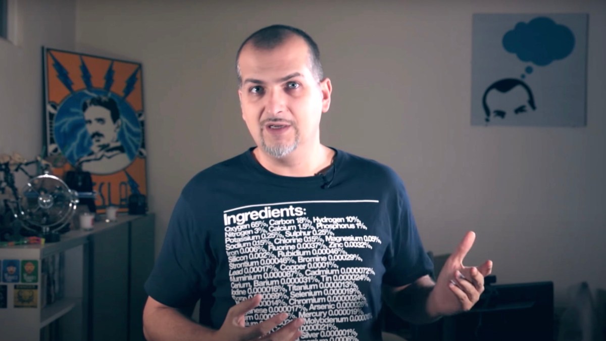 Le youtubeur e-penser sur sa deuxième chaîne YouTube // Source : YT/ e-penser par ailleurs Le youtubeur e-penser sur sa deuxième chaîne YouTube // Source : YT/ e-penser par ailleurs