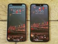 L'iPhone 13 (gauche) et le 13 mini (droite) // Source : Numerama/MT L'iPhone 13 (gauche) et le 13 mini (droite) // Source : Numerama/MT