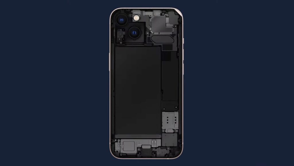 Le nouvel iPhone 13 // Source : YouTube/Apple