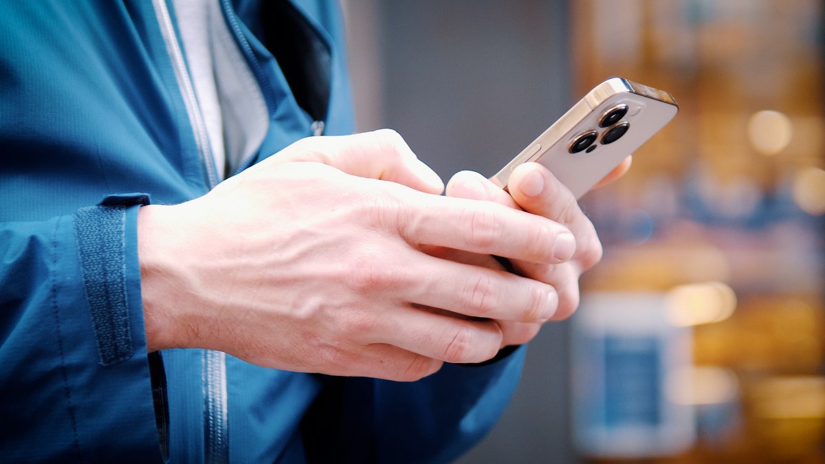 iPhone 13 Pro // Source : Louise Audry pour Numerama iPhone 13 Pro // Source : Louise Audry pour Numerama