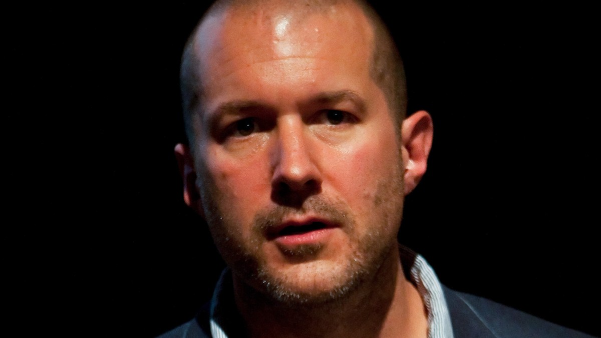 Jony Ive. // Source : Wikimedia/CC/Gary Cohen (photo recadrée) Jony Ive. // Source : Wikimedia/CC/Gary Cohen (photo recadrée)