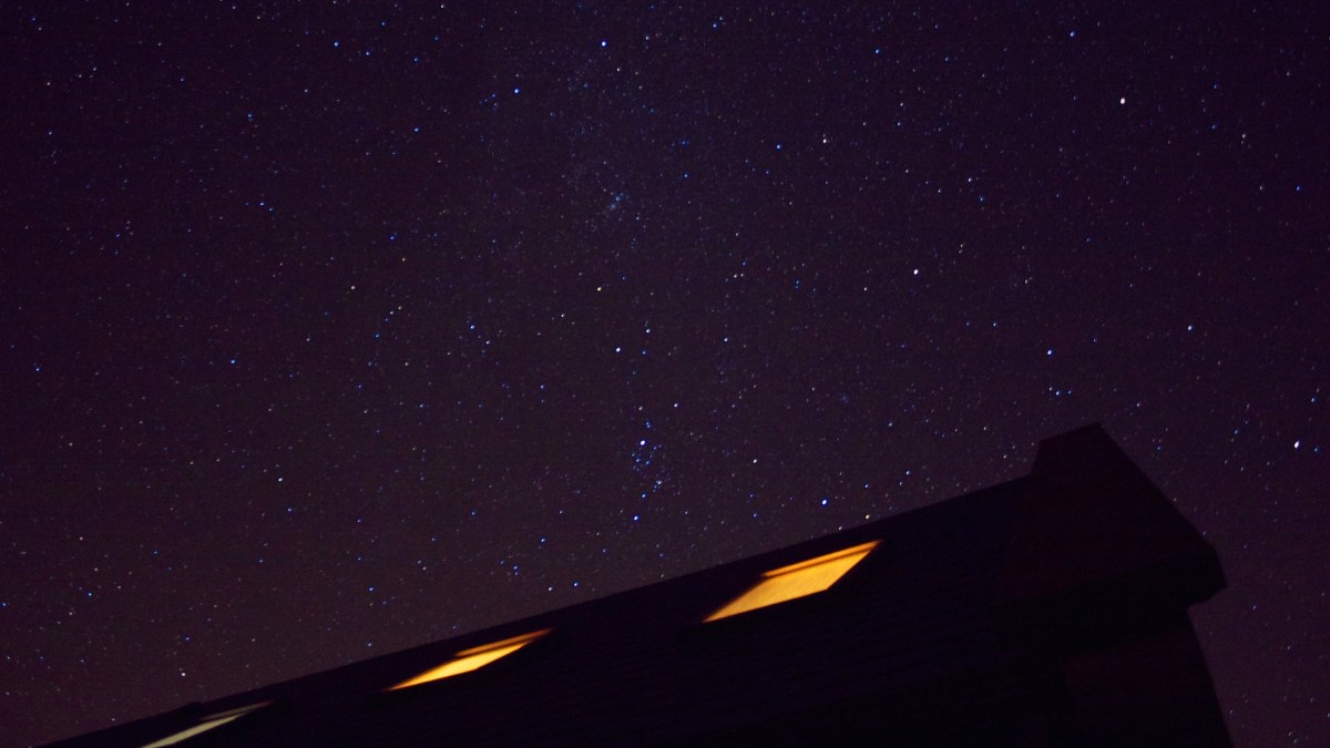 Ciel nocturne. // Source : Flickr/CC/Neil Tackaberry (photo recadrée) Ciel nocturne. // Source : Flickr/CC/Neil Tackaberry (photo recadrée)