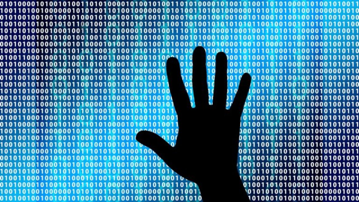 cyber-1654709_1920-768×512 cyber-1654709_1920-768×512