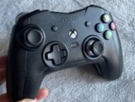 Manette Nacon Revolution X Pro Controller pour Xbox // Source : Maxime Claudel pour Numerama Manette Nacon Revolution X Pro Controller pour Xbox // Source : Maxime Claudel pour Numerama