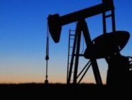 Pompe pétrole. // Source : Pixabay Pompe pétrole. // Source : Pixabay