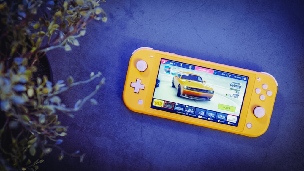 Nintendo Switch Lite // Source : Louise Audry pour Numerama Nintendo Switch Lite // Source : Louise Audry pour Numerama