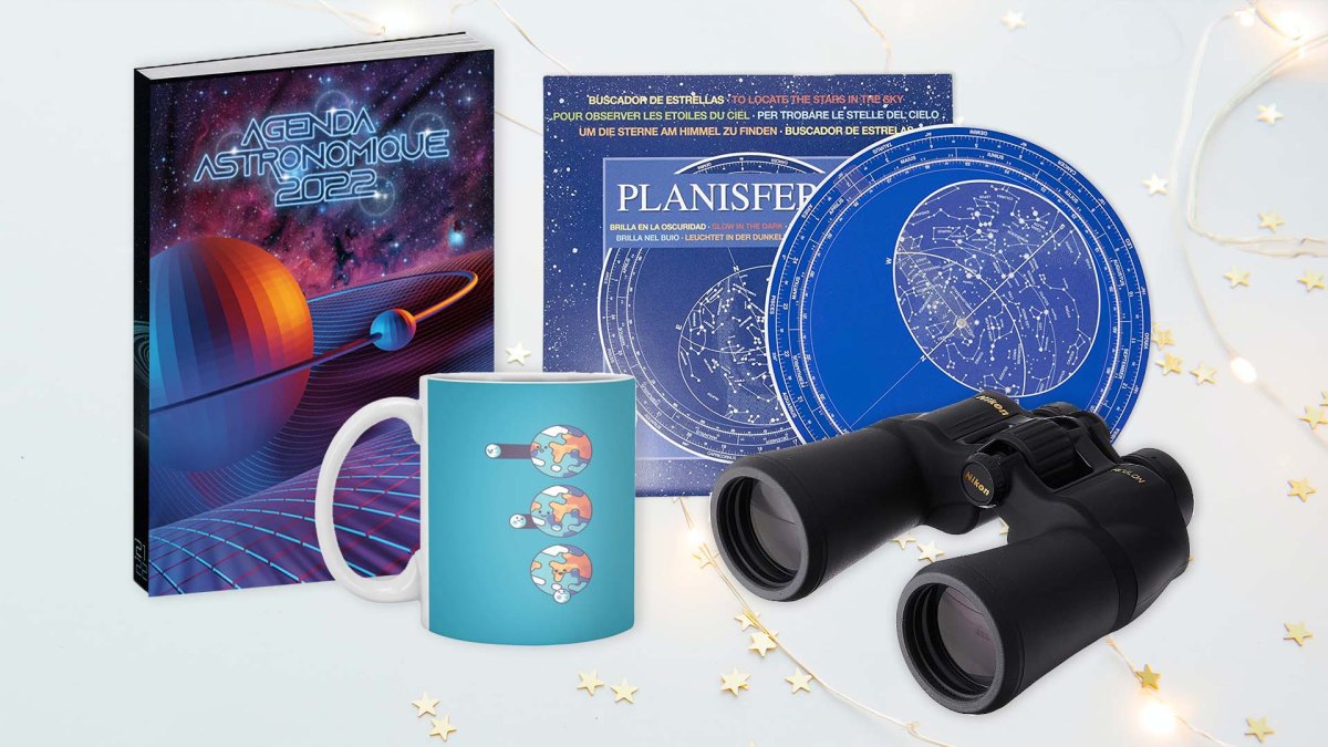 Des cadeaux pour les fans d'astronomie. // Source : Nino Barbey pour Numerama avec une image de Joanna Kosinska de Unsplash Des cadeaux pour les fans d'astronomie. // Source : Nino Barbey pour Numerama avec une image de Joanna Kosinska de Unsplash
