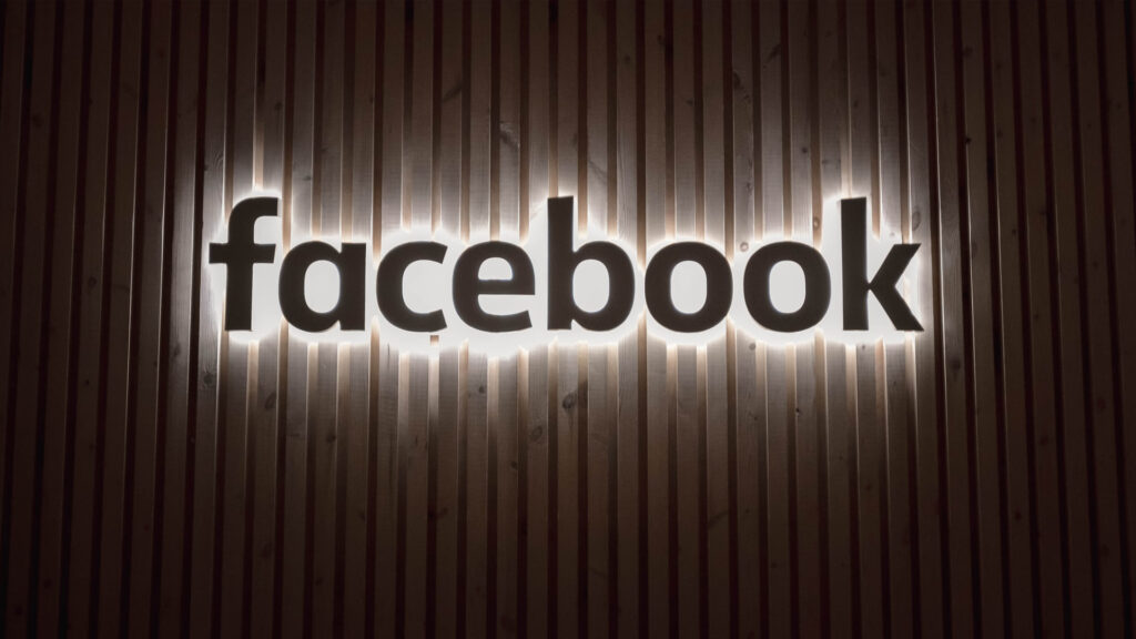 Une enquête a été lancée contre Facebook aux États-Unis // Source : Alex Haney / Unsplash Une enquête a été lancée contre Facebook aux États-Unis // Source : Alex Haney / Unsplash