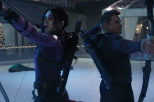 Hawkeye. Hailee Steinfield et Jeremy Renner. // Source : Disney+